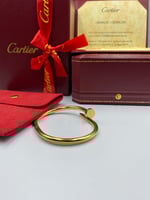 اسوارة ستيل ذهبي