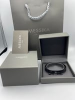 إساورة مسيكا اسود