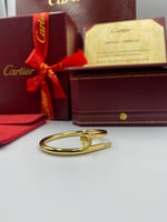 اسوارة ستيل ذهبي فصوص