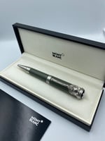 قلم مون بلانك الذئب