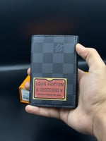 محفظة لويس فتون