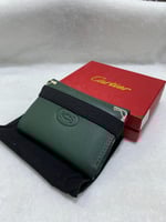 محفظة كارتييه أخضر بمطاط