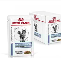 رويال كانين شرائح دجاج مع الأرز في المرق للقطط الب...