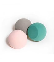 طقم اسفنجة مكياج مع ستاند من او تو او 3 قطع