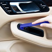 مجموعة أدوات للسيارة