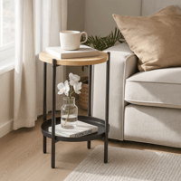 خشبي فاتح