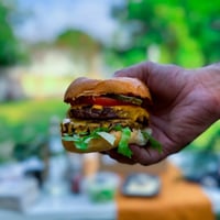 برجر الشواء - لحم عجل