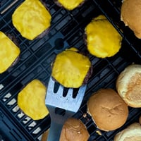 برجر الشواء - لحم عجل