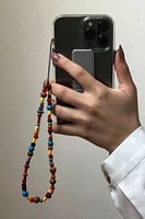 تعليقة زينة للجوال (خشبي)