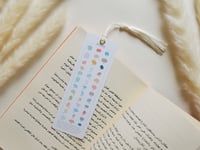 فاصل كتب Stones