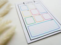 ورق ملاحظات مخطط اسبوعي بتصميم ملون