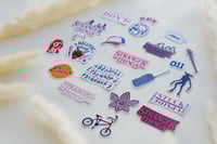 مجموعة ملصقات بتصميم Stranger Things