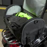 حقيبة مسند الظهر للرحلات اليومية من Nelson Rigg