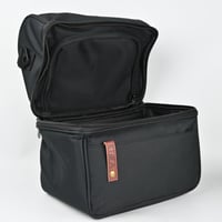 شنطة كفة لأدوات القهوة رمادي بعلامة بني