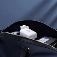 شاحن جداري انكر باوربورت الاصدار الثالث مع منفذين...