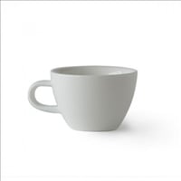 كوب فلات وايت سميك مع الصحن من أكمي نسخة EVO 150ml...