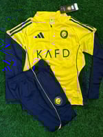 سويتر النصر الاصفر الجديد 2026