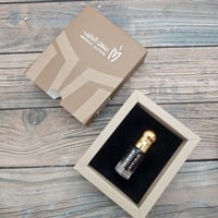 دهن عود كلاكاس منهل الطيب