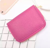 محفظة بطايق نسائيه