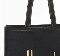 اكياس هارودز مطرزة