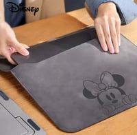 غلاف لابتوب ماركة ديزني اصلي. (فضلا التأكد من مقاس...