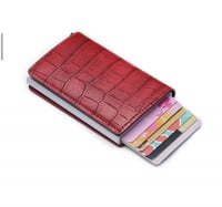 محفظة ذكية croc بزر لاخراج البطاقات