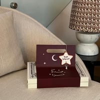 6 تعليقات سيارة مع اسماء من اختيارك