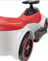 سيارة كهربائية للأطفال