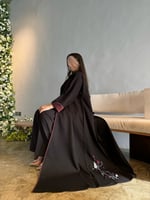 عبايات سوداء كريب | G80