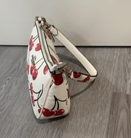 كوتش تشيري شولدر باق