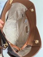 مايكل كورس شولدر باق | حجم كبير | ثلاثة الوان