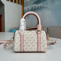 مايكل كورس هاند باق