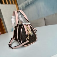 مايكل كورس هاند باق