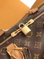 ال ڤي سبيدي Bandoulière