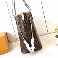 ال ڤي توت باق