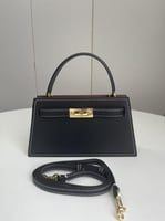 توري بورش Petite Lee Radziwill