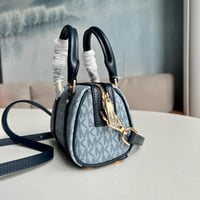 مايكل كورس هاند باق