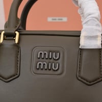 ميو ميو | ٢٢ سم - ٢٧ سم