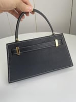 توري بورش Petite Lee Radziwill