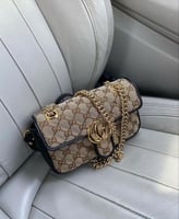 قوتشي مارمونت شولدر باق