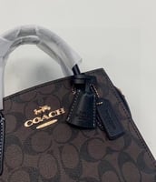 كوتش اندريا باق