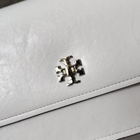 توري بورش كيرا تيرن لوك