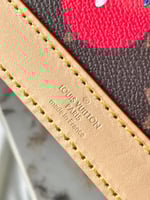 ال ڤي نانو الما باق