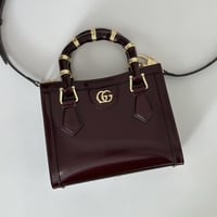 قوتشي diana small tote bag