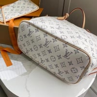 ال ڤي توت باق