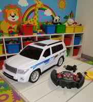 سيارة جيب لاندكروزر