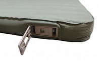 مرتبة هوائية مع مضخة هواء