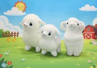 لعبة قطنية خروف