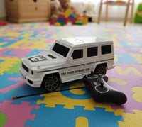 سيارة جي كلاس كبير