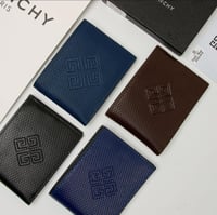 بوك ماركة جفنشي مع الملحقات